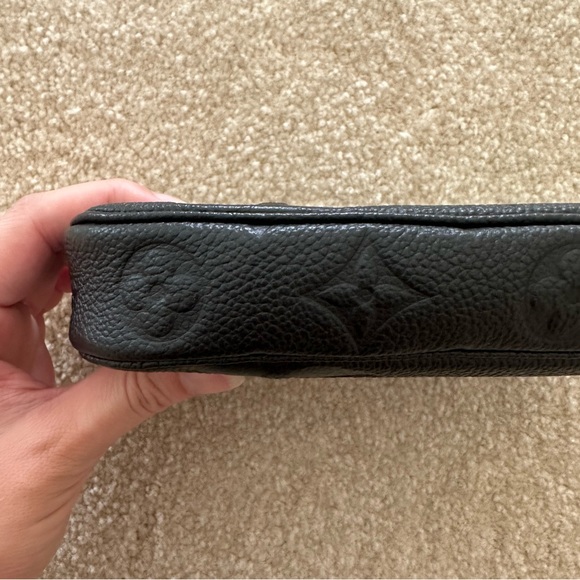Louis Vuitton Empreinte Multi Pochette (Small Pouch) - Picture 10 of 15